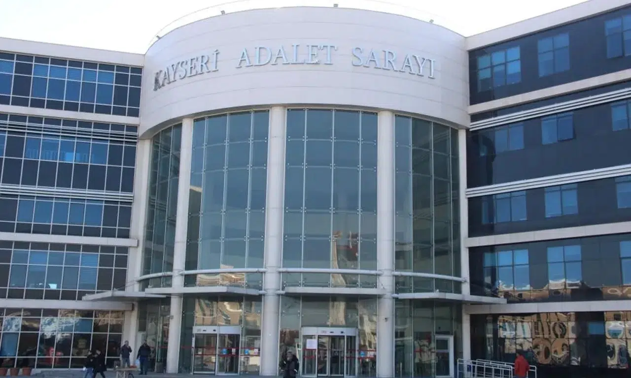 'Kleptomani hastasıyım' dedi, mahkemeyi ikna edemedi: Hapis cezası kesildi!
