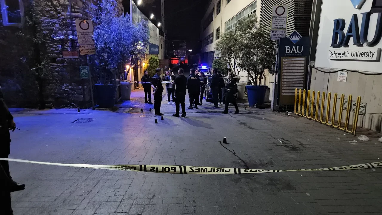 Beşiktaş'ta peş peşe silahlı saldırı! 2 yaralı