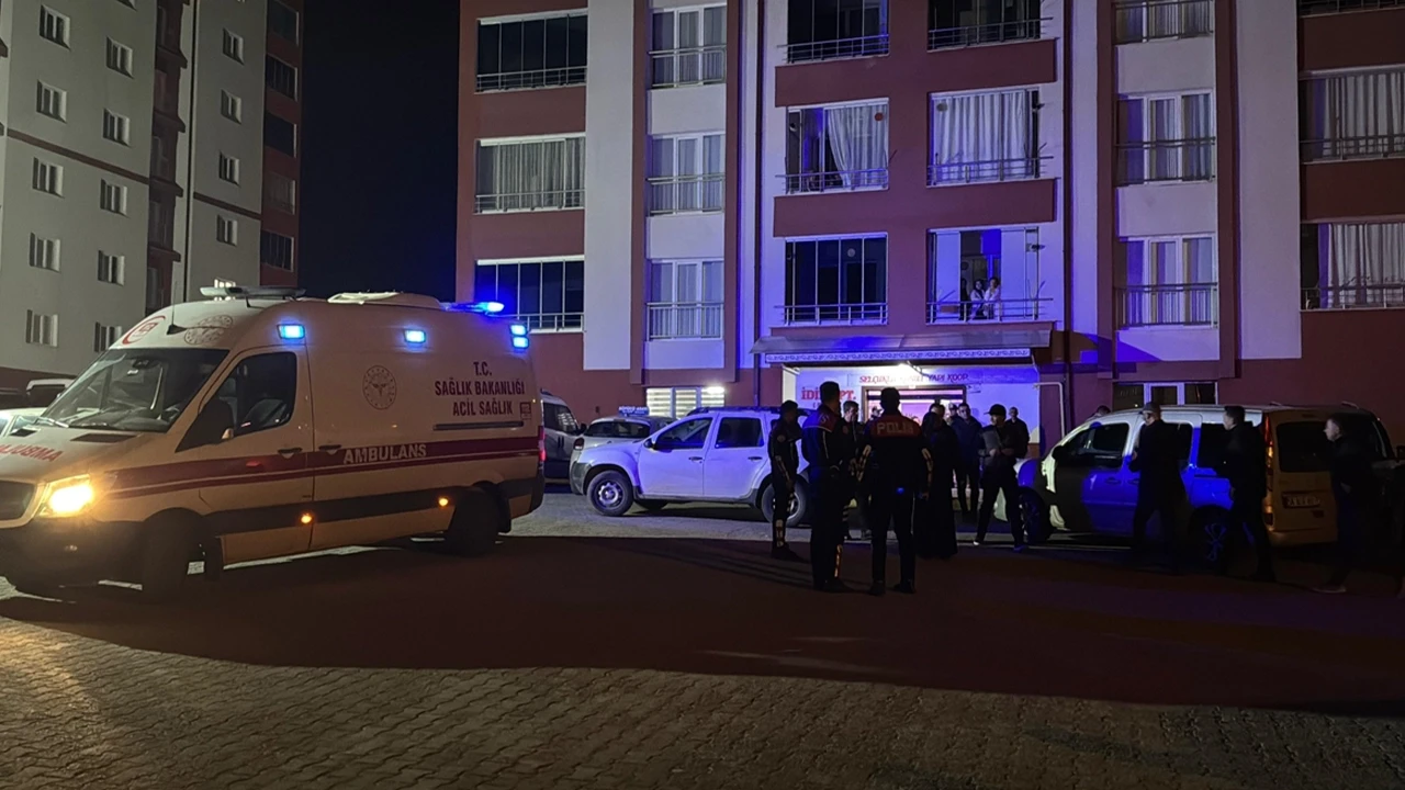 Sivas'ta korkunç cinayet: 2 kardeş evlerinde ölü bulundu