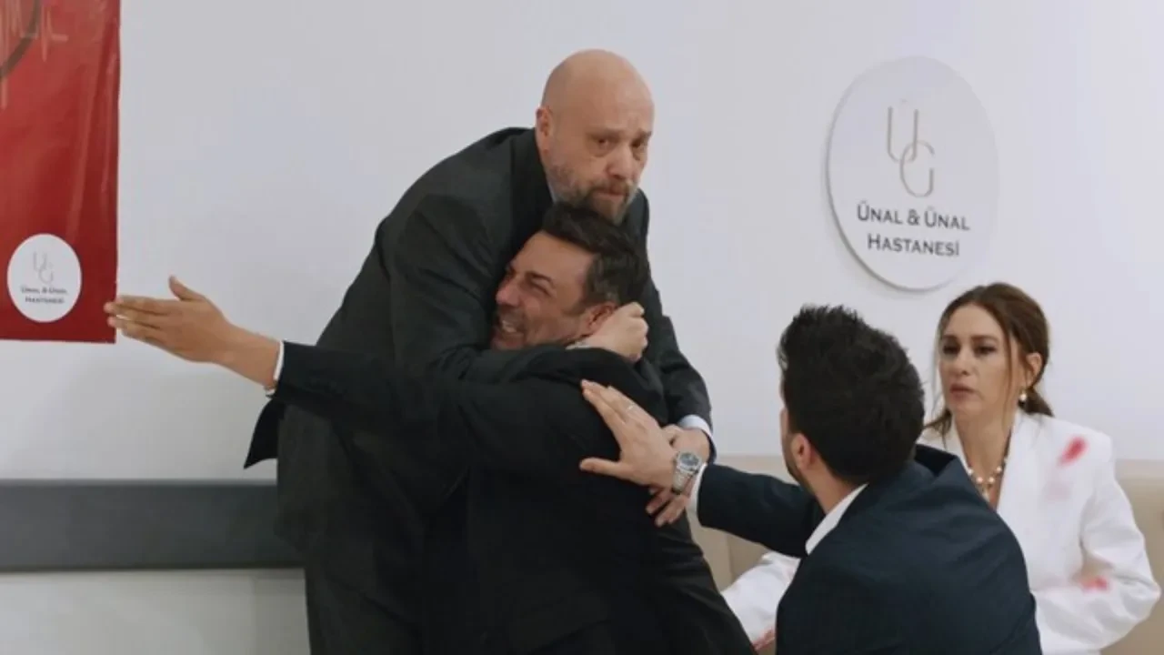 Kızılcık Şerbeti 102. bölüm fragmanı yayınlandı mı? Kızılcık Şerbeti son bölümde neler oldu?