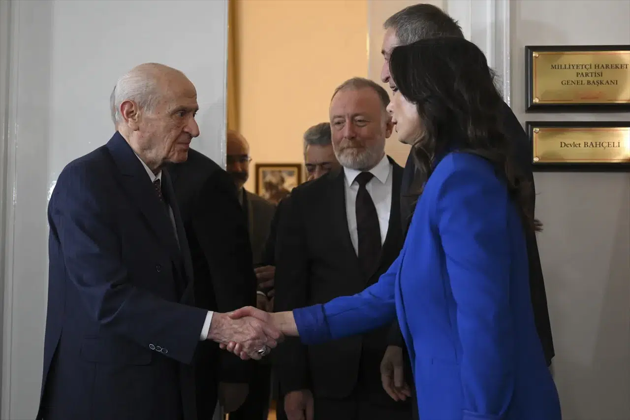 DEM Parti’den MHP görüşmesi sonrası açıklama! İmralı, anayasa ve yargı paketi gündemdeydi