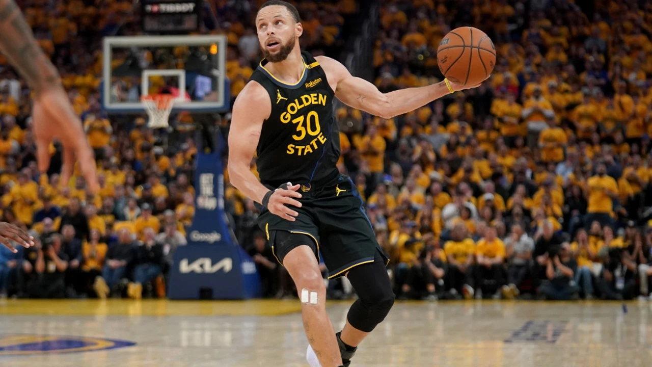 Houston Rockets, Golden State'i 115-107 mağlup etti! Alperen Şengün 21 sayı kaydetti