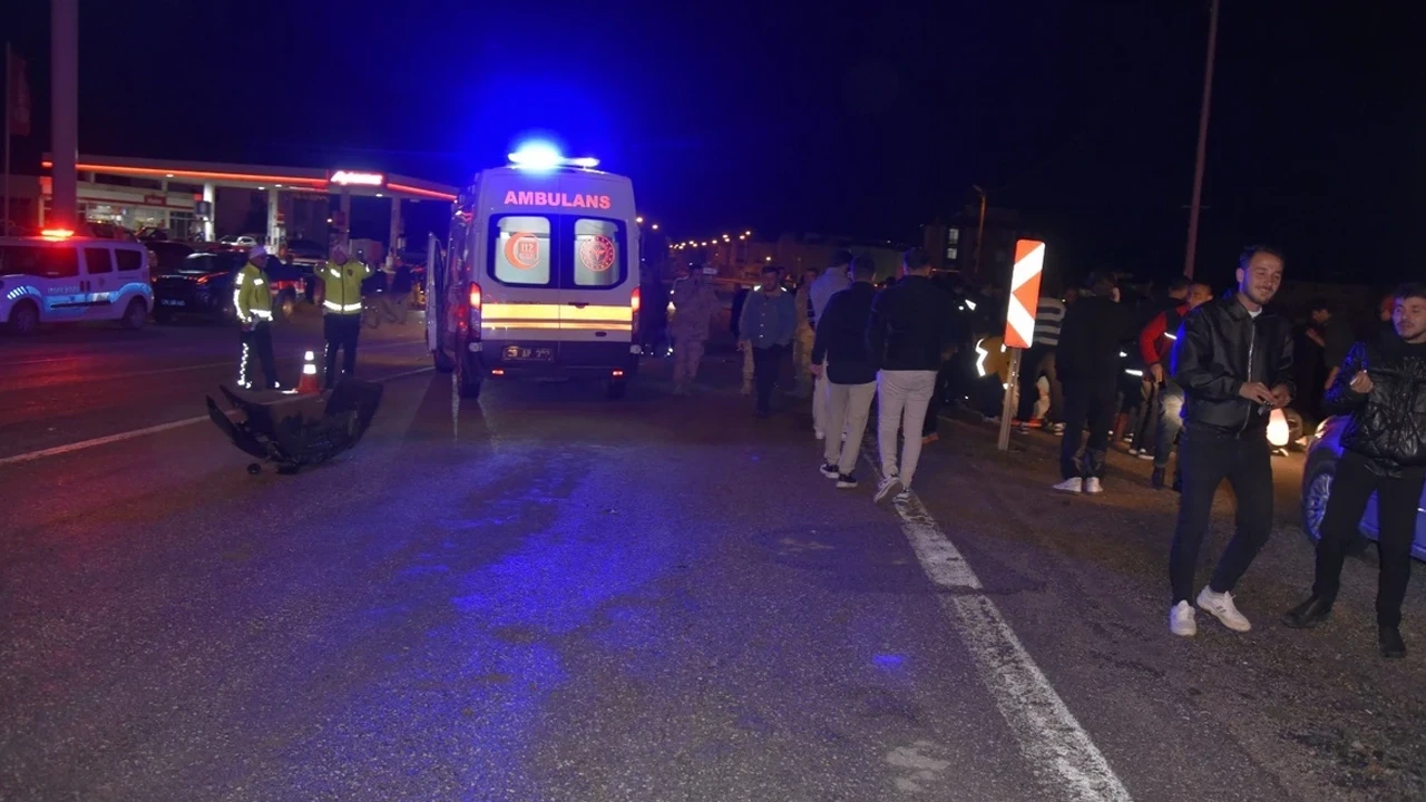 Gümüşhane'nin Kelkit ilçesinde zincirleme kaza: 11 kişi yaralandı