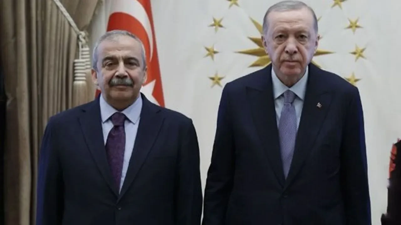Cumhurbaşkanı Erdoğan'dan Sırrı Süreyya Önder için taziye mesajı