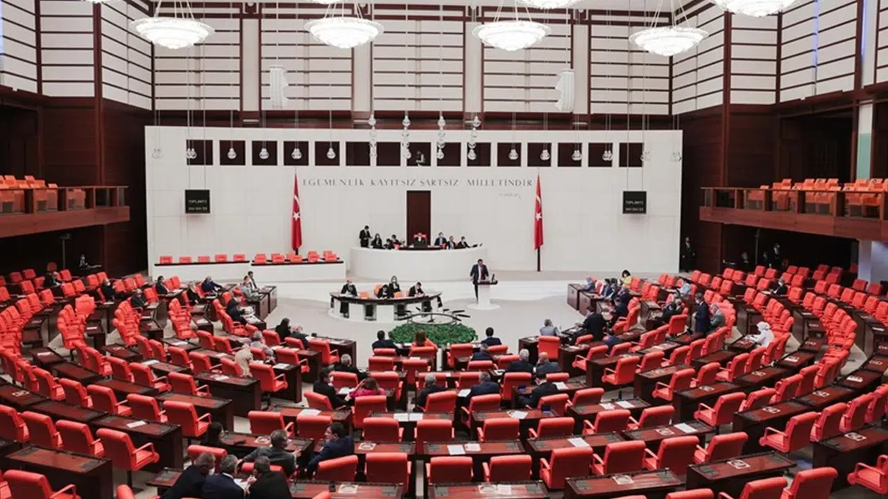 TBMM’den geçti: YÖK ve rektör atamalarında yeni dönem