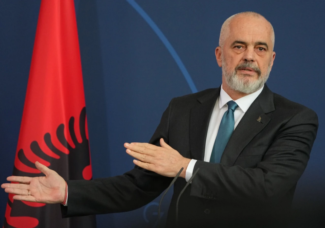 Arnavutluk Başbakanı Edi Rama kimdir, kaç yaşında?