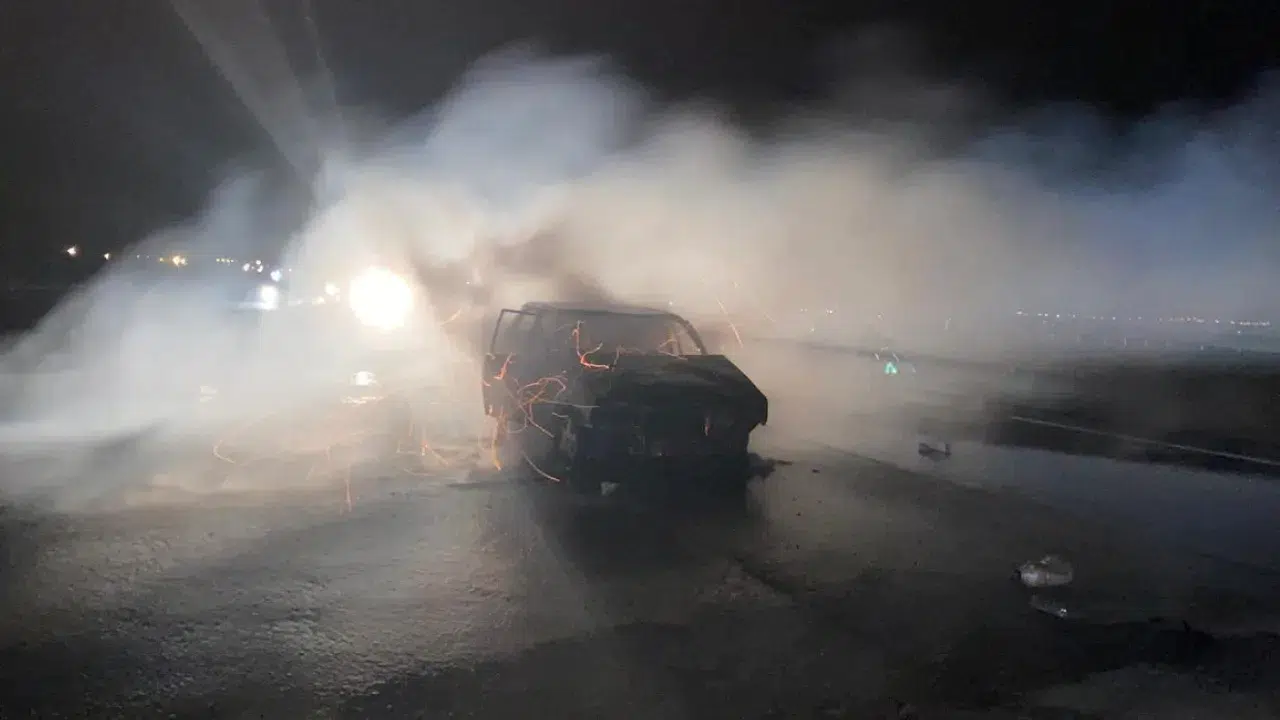 Hatay'da otomobil alev alev yandı! O anlar kamerada