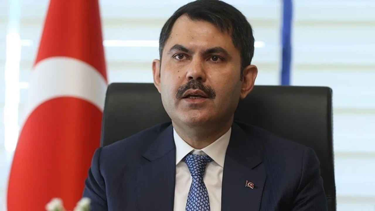 Bakan Kurum’dan Özgür Özel’e sert sözler: Gözlerindeki bandı çıkar
