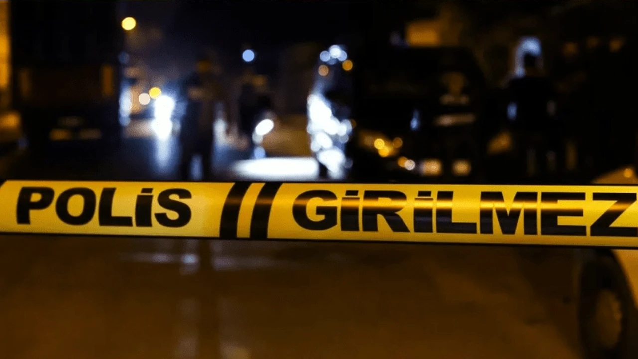 Avcılar'da rehine krizi: Eşini ve 2 çocuğunu bıçakla tehdit etti!