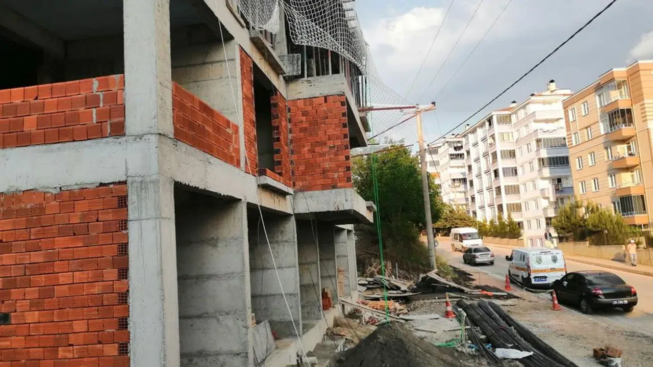Tokat’ta inşaatta elektrik akımına kapılan genç işçiden acı haber