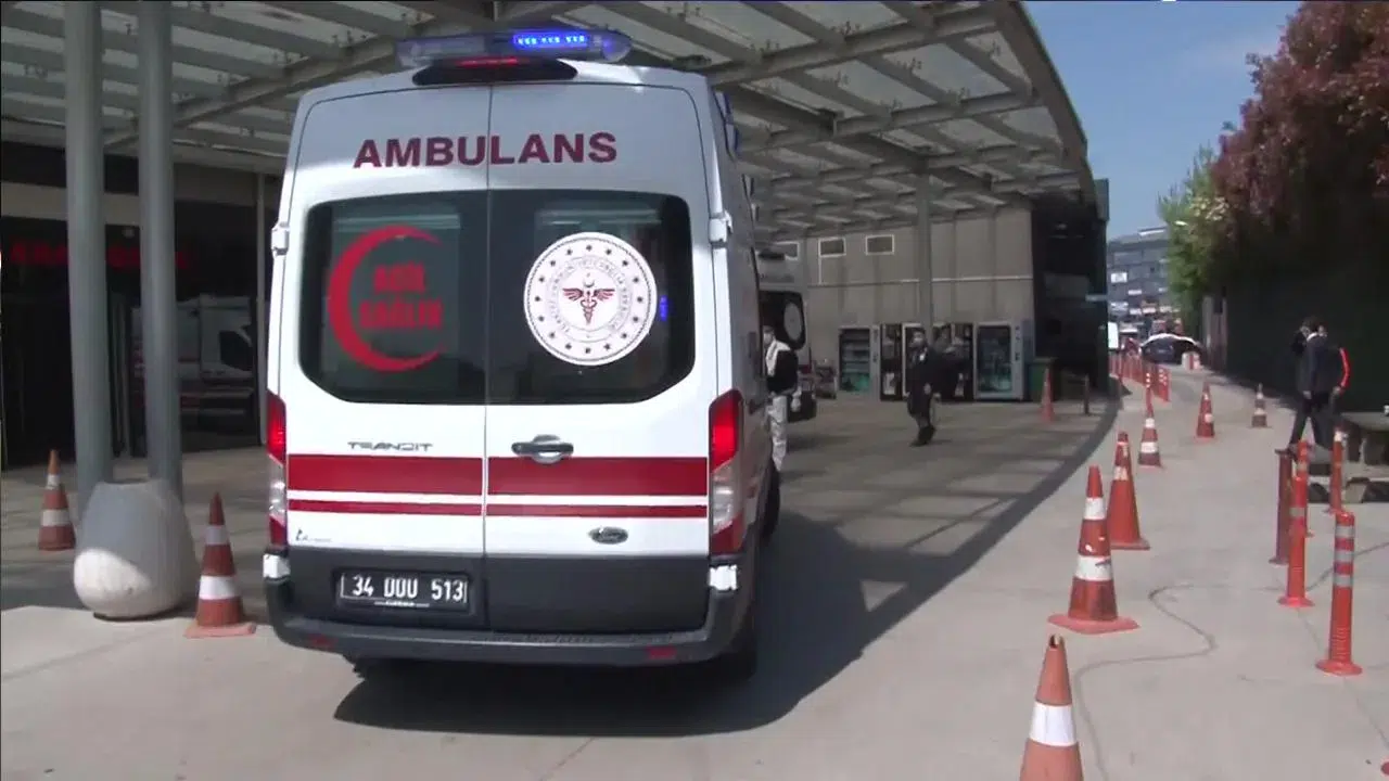 İzmir'de bahçe sınırı tartışması kanlı bitti: Komşusunu öldürüp intihar etti!