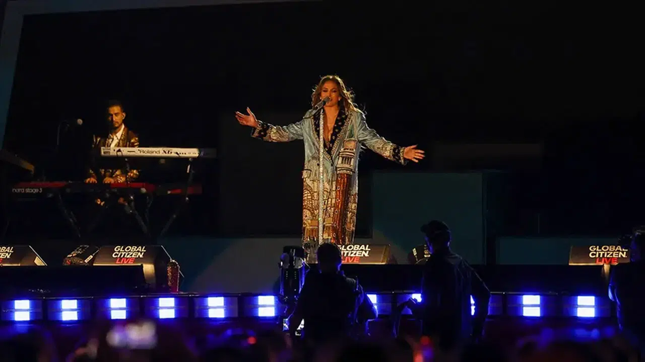 Jennifer Lopez’ten Türkiye çıkarması! Konser biletlerinin fiyatı dudak uçuklattı