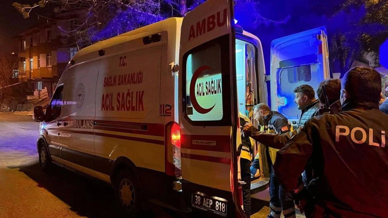 Dünür kavgası kanlı bitti! Çorum’da baba ve oğul silahla yaralandı
