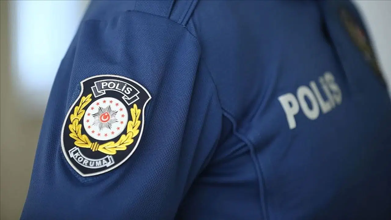 Polis Akademisi Amirlik Eğitimi alımı için başvuru nasıl yapılır? PA Amirlik kadın - erkek alımı başvuru tarihleri ne zaman son?
