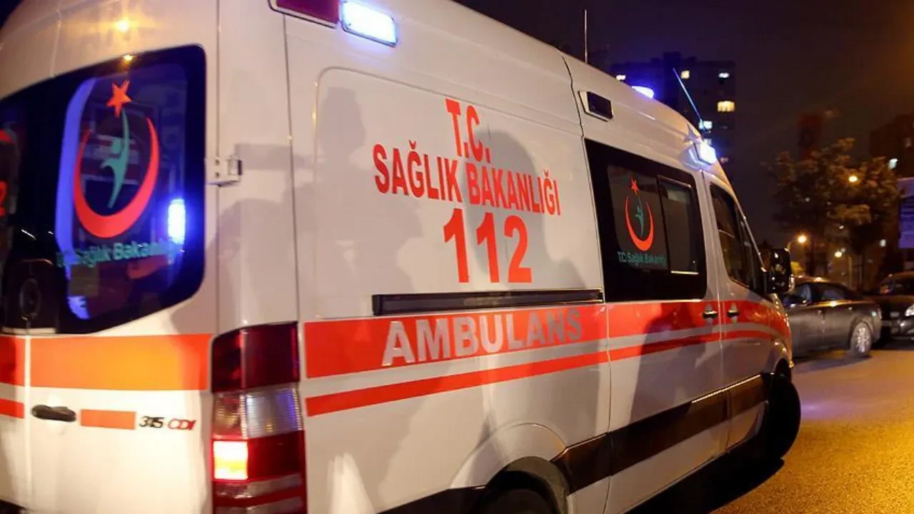 Kahramanmaraş'ta kamyonet tıra çarptı: 1 ölü, 1 yaralı