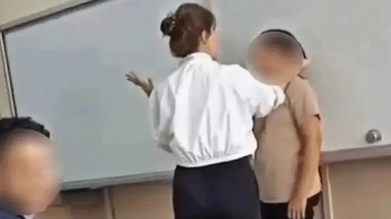 Pendik’te öğrencisine şiddet uygulayan öğretmen hakkında karar verildi!