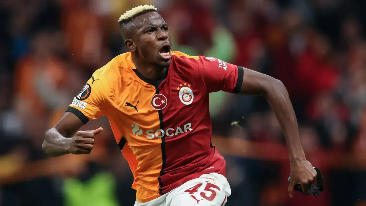 Victor Osimhen transferi gece yarısında açıklandı: 3 yıllık anlaşma sağlandı