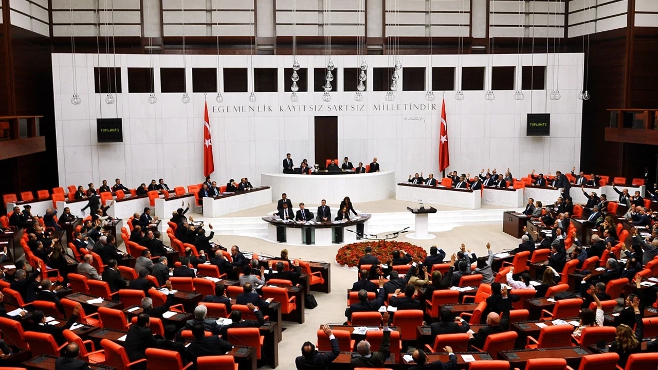 TBMM ne zaman tatile girecek? 2025 Meclis tatil takvimi ve gündemdeki son gelişmeler