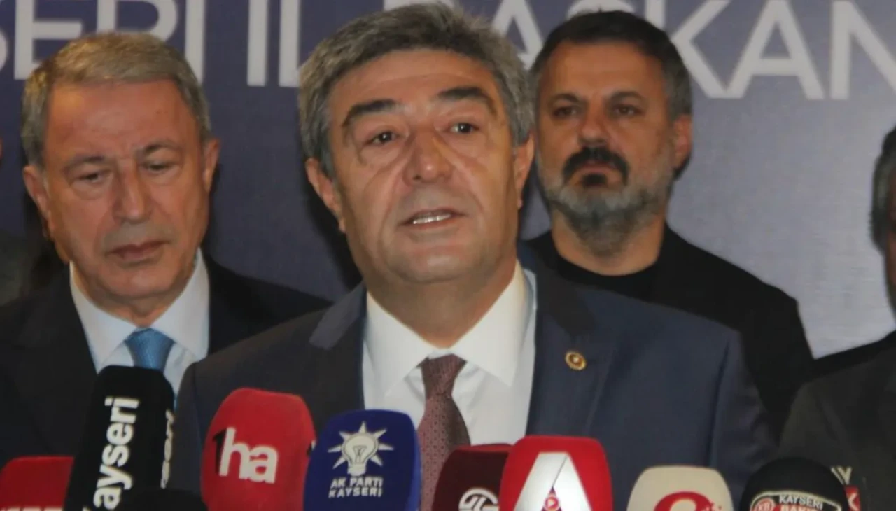 AK Parti Milletvekili Dursun Ataş kaza geçirdi