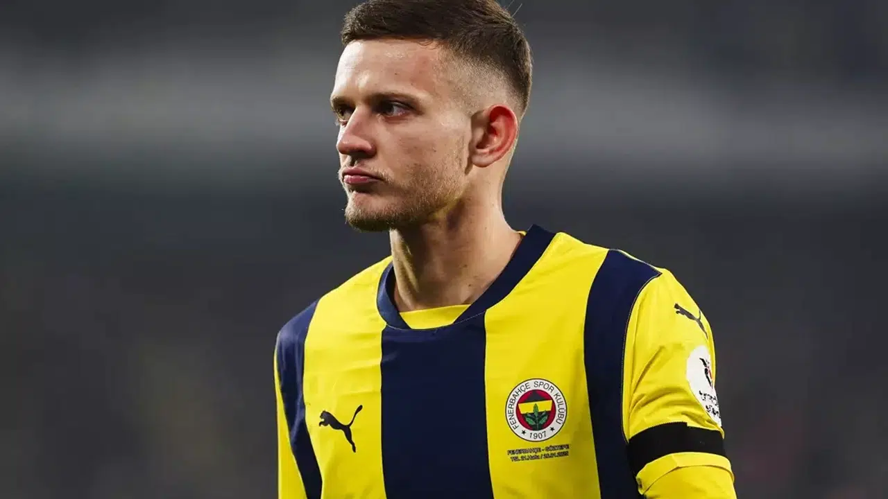 Fenerbahçe'de Sebastian Szymanski, Lazio yolcusu! Bonservis bedeli ortaya çıktı