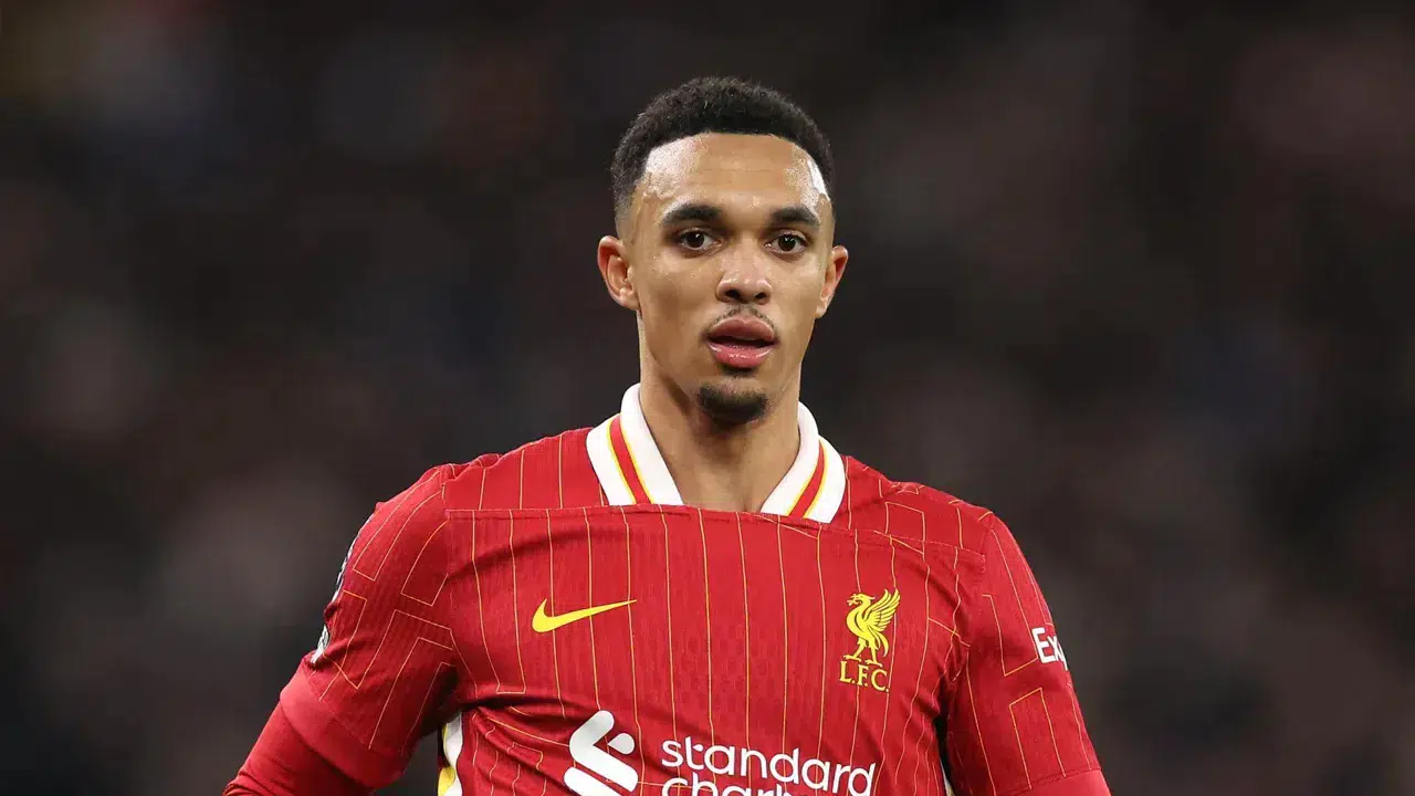Real Madrid, Alexander-Arnold ile 6 yıllık sözleşme imzaladı