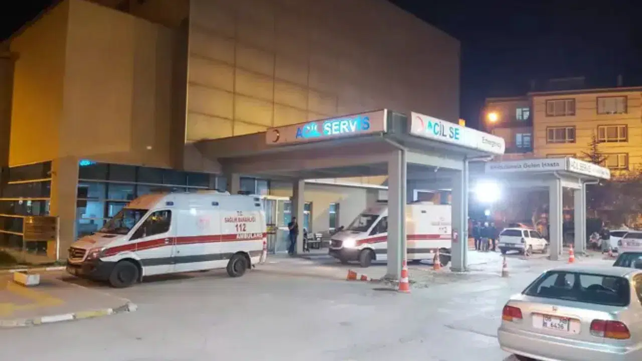 Ankara'da korkunç cinayet: 17 yaşındaki çocuk, babasının boğazını kesti