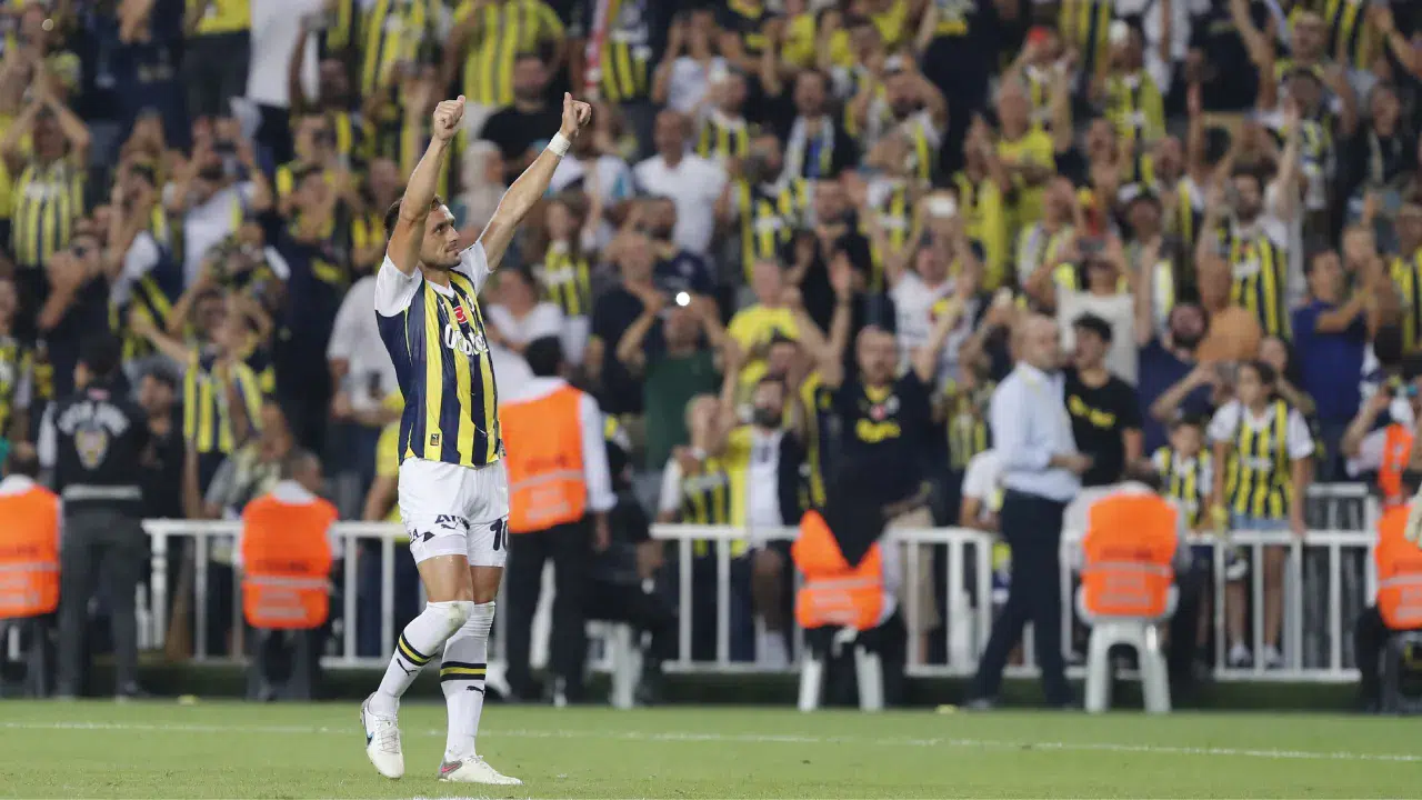 Dusan Tadic'in yeni adresi herkesi şaşırttı! Yüksek maaşla ikna ettiler