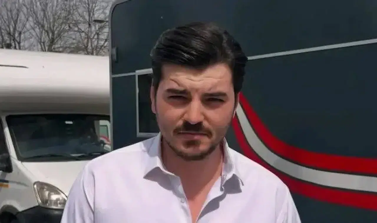 Mehmet Akif Akdeniz kimdir? Mehmet Akif Akdeniz, trafikte neden saldırıya uğradı?