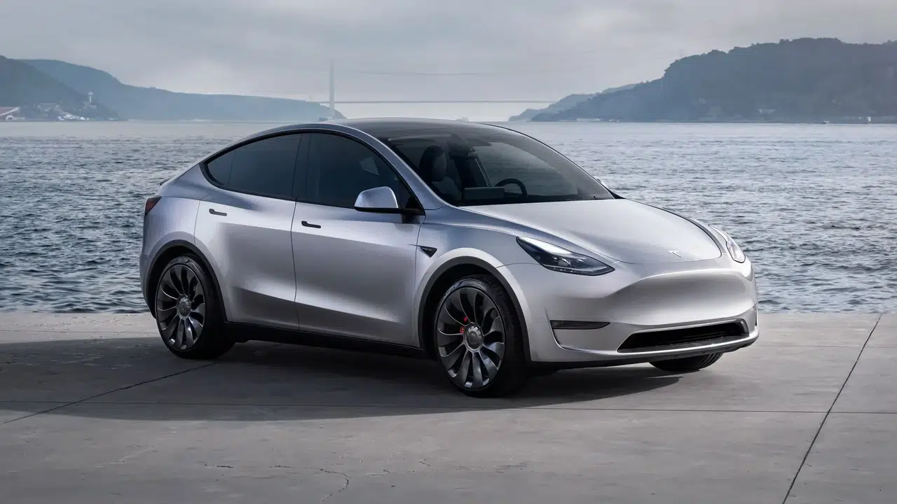 Tesla Model Y fiyatları ne kadar oldu? Tesla Haziran 2025 güncel listesi
