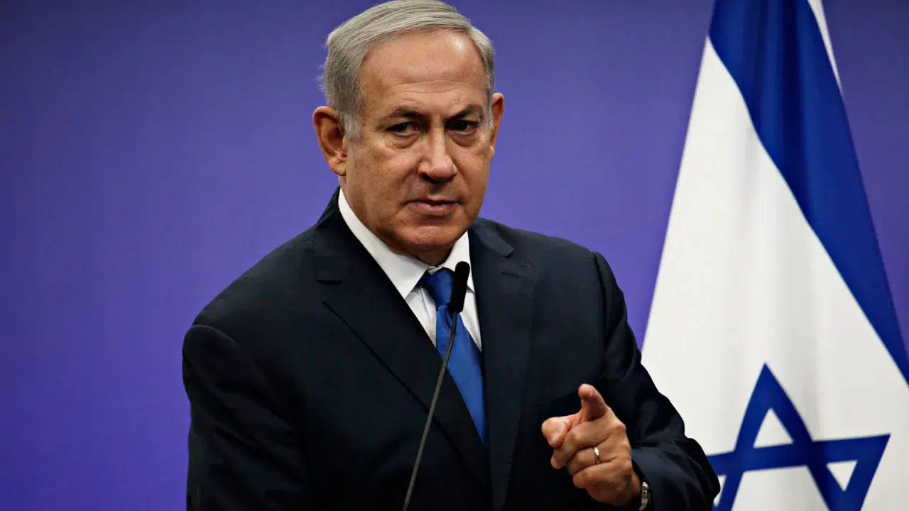 Netanyahu'dan çarpıcı itiraf: Gazze çetelerine silah verdik