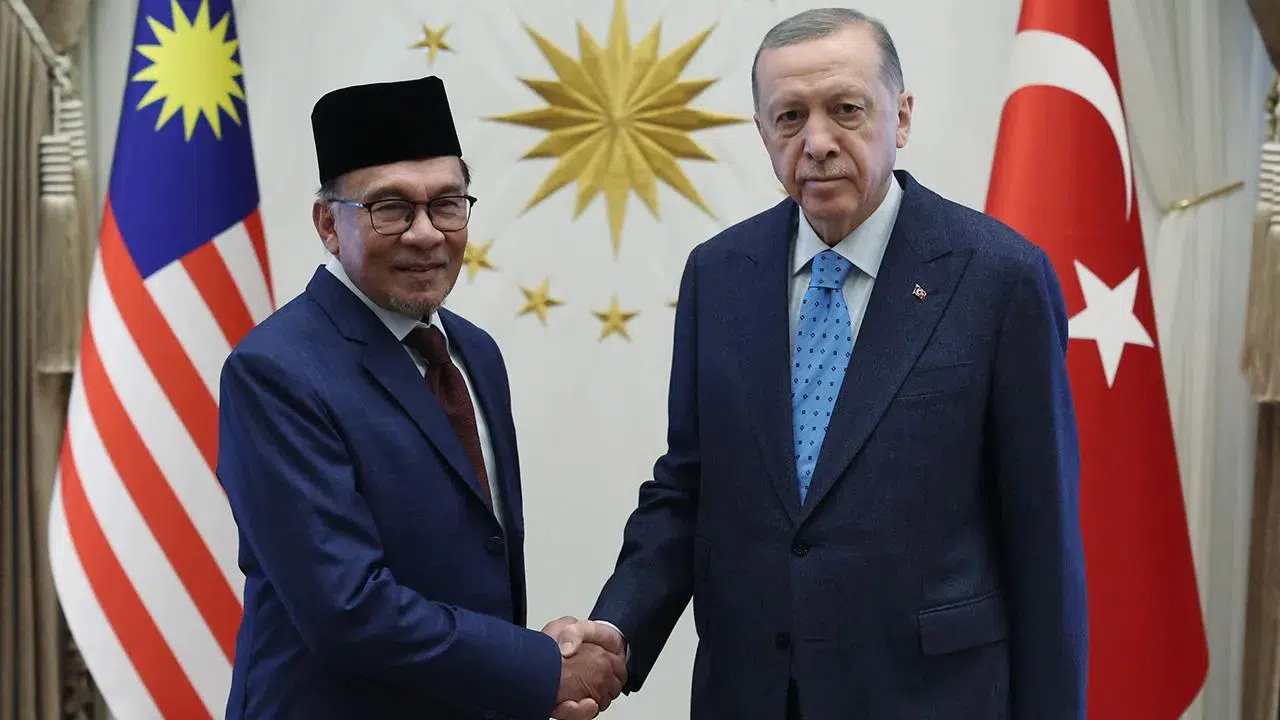 Cumhurbaşkanı Erdoğan, Malezya Başbakanı ile görüştü