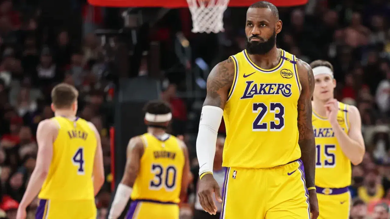 Los Angeles Lakers rekor bedelle satılıyor! Spor tarihinin en pahalı anlaşması