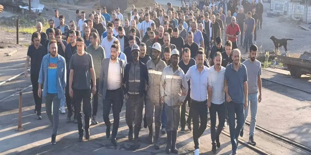 Zonguldak madencileri zam teklifini protesto etti: Adil ücret nerede?
