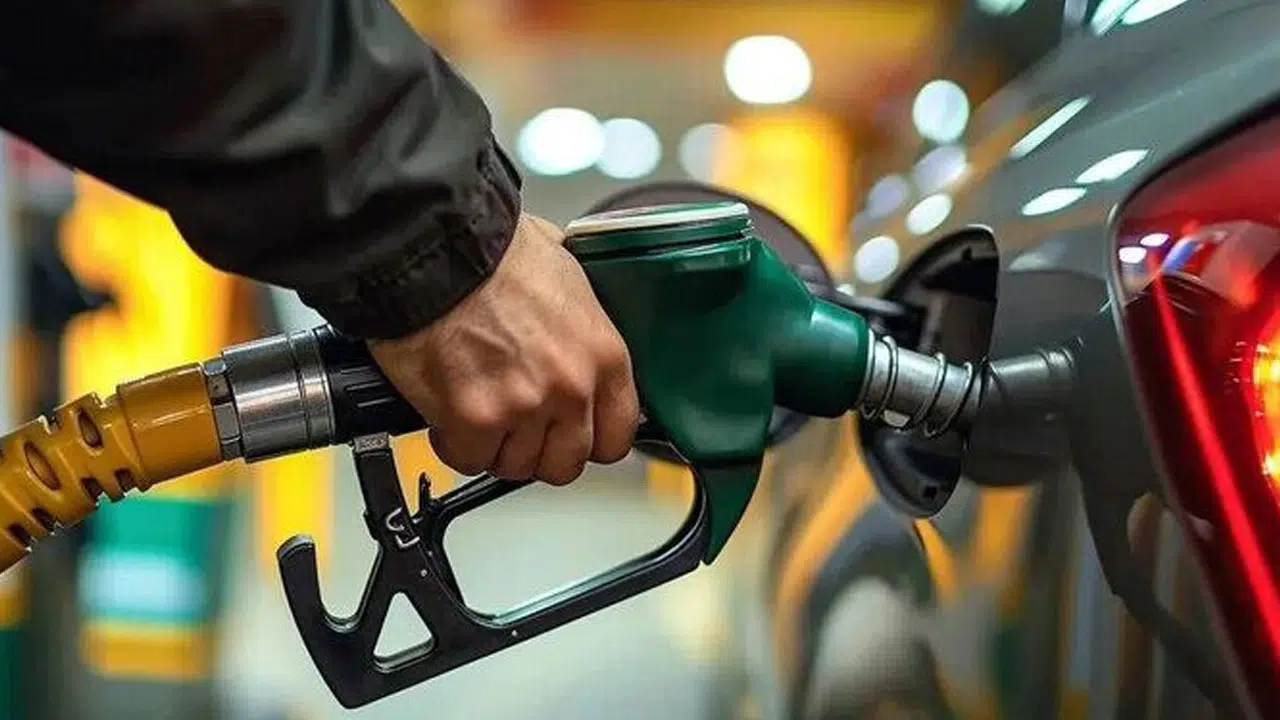 İran-İsrail krizi pompalara yansıdı: Benzin ve motorine rekor zam!