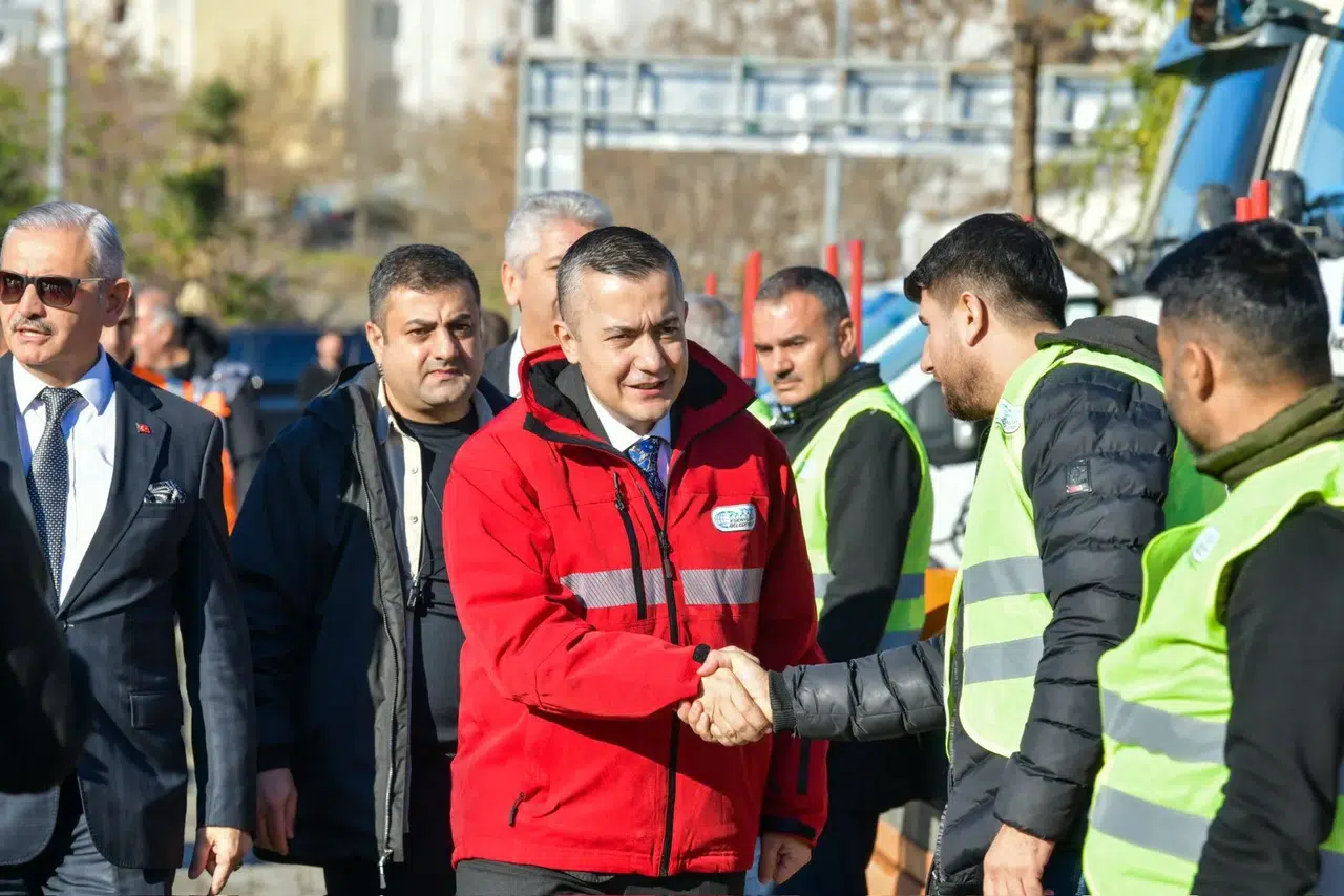 Esenyurt Belediyesi’nden örnek uygulama: 3 bin çalışana dev ikramiye ödemesi