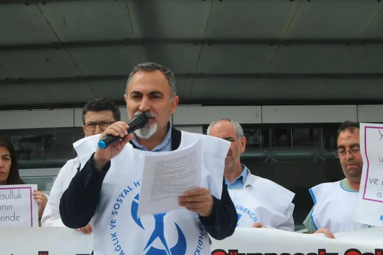 Sağlık çalışanları bordro yakacak! Aile sağlığı merkezlerinde yönetmelik krizi derinleşiyor