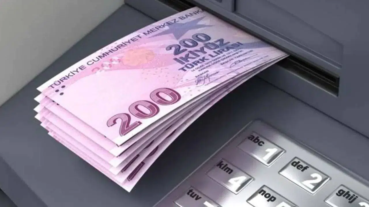 Evlenecek çiftlere büyük sürpriz! Halkbank’tan 10.000 TL hediye