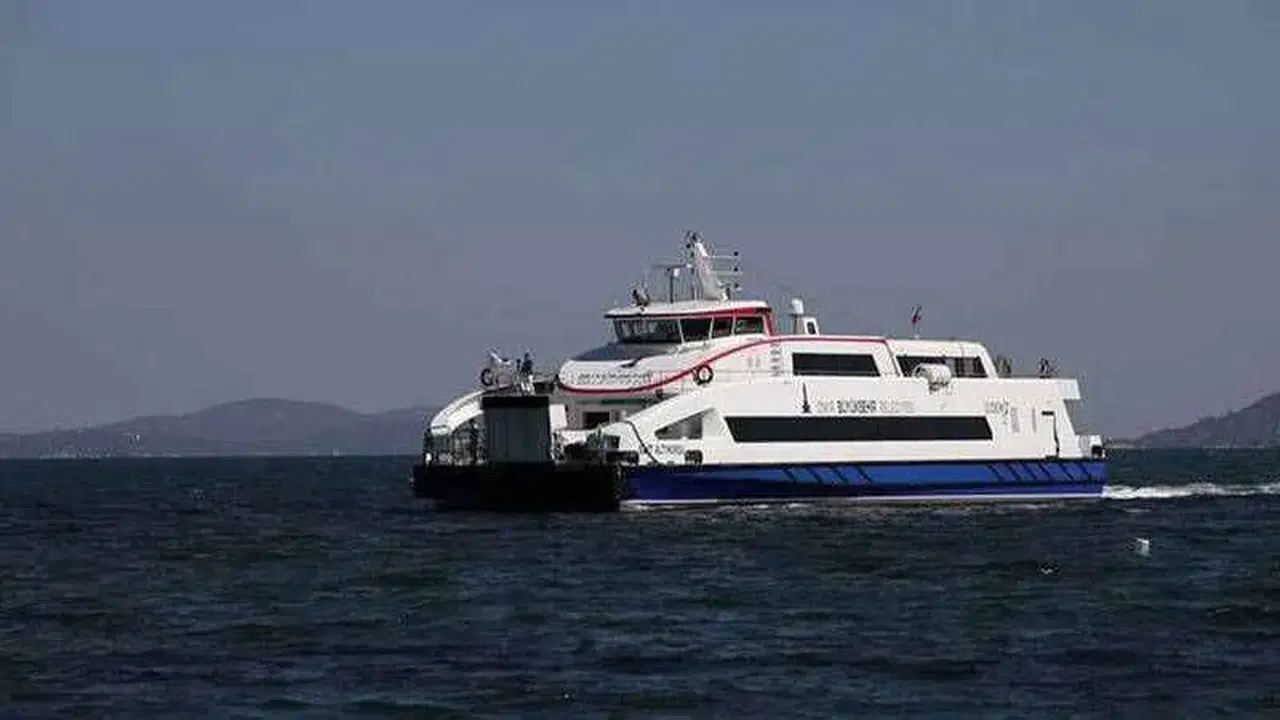 İzmir’de feribot ücretlerine zam geldi! Yeni tarifeye dikkat!