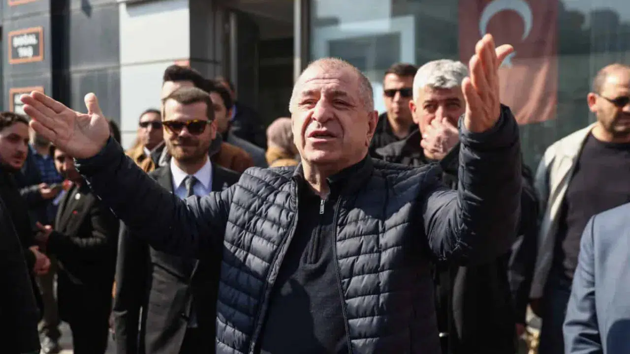 Tahliye edilen Ümit Özdağ'dan ilk açıklama
