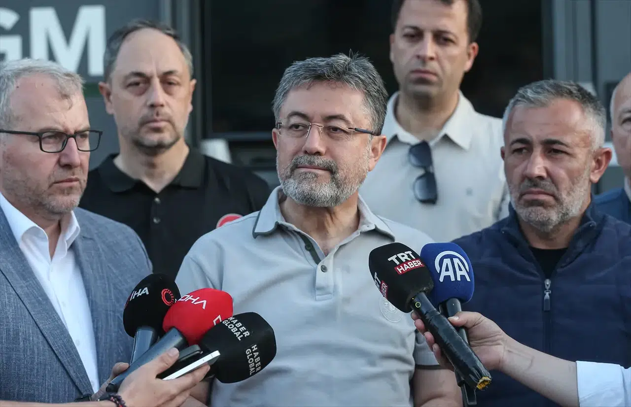 Bakanı Yumaklı, Bilecik'te yangınlara ilişkin açıklama yaptı