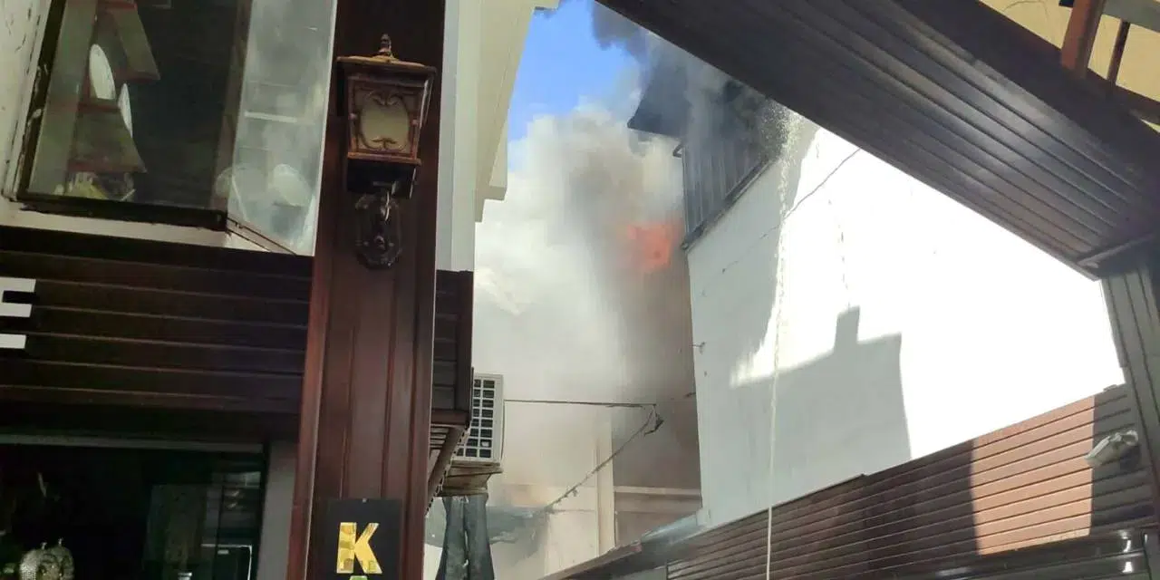Denizli tarihi çarşıda yangın çıktı!