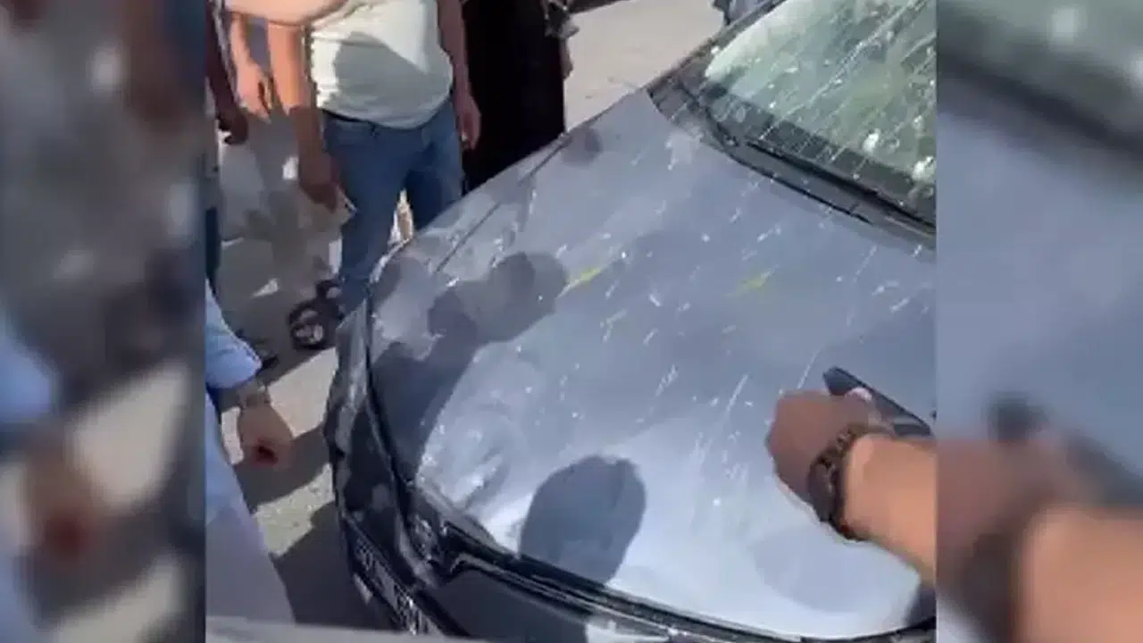 Arnavutköy'de otomobil bebek arabasına çarptı: 2 yaşındaki Miraç hayatını kaybetti