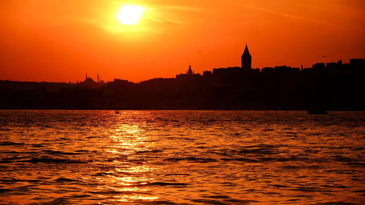 İstanbul’da Cuma günü Afrika yazı: 24 saatlik kavurucu sıcaklık geliyor!