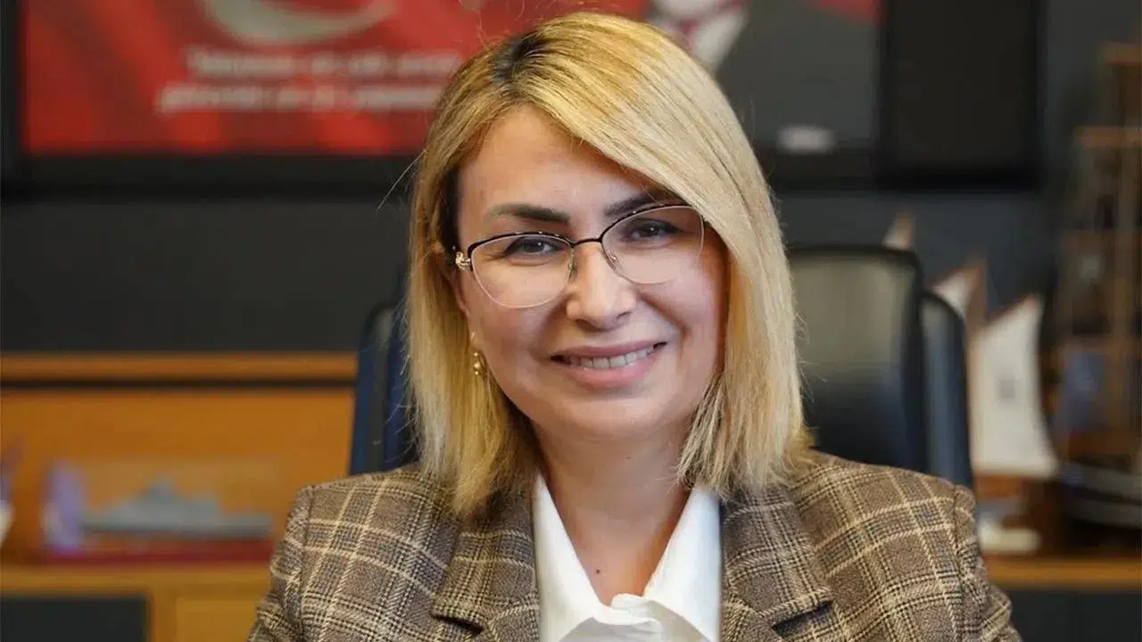 Yasemin Fazlaca kimdir? Altınova Belediye Başkanı Yasemin Fazlaca kaç yaşında ve nereli?