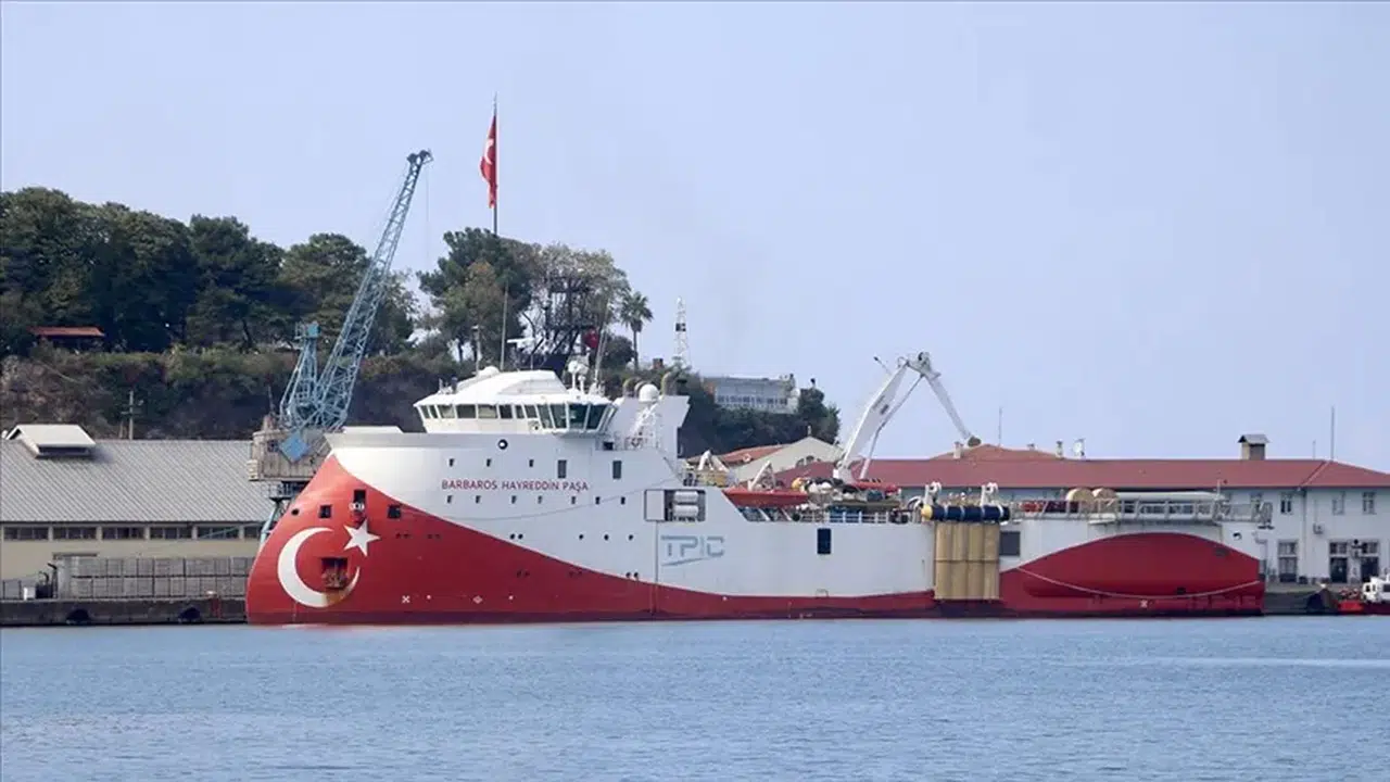 'Barbaros Hayreddin Paşa' Trabzon’da! Enerji aramalarında yeni görev için hazırlanıyor