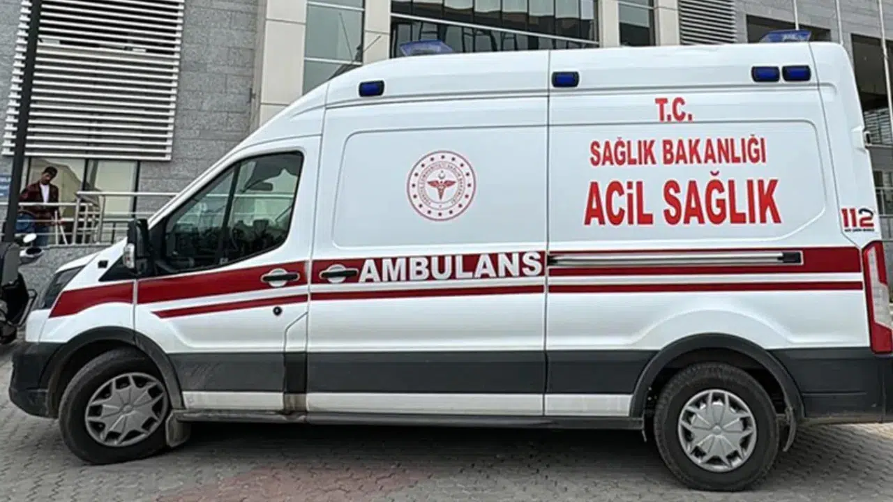 Sivas'ta iş kazası: Makinenin altında ezilen işçi öldü