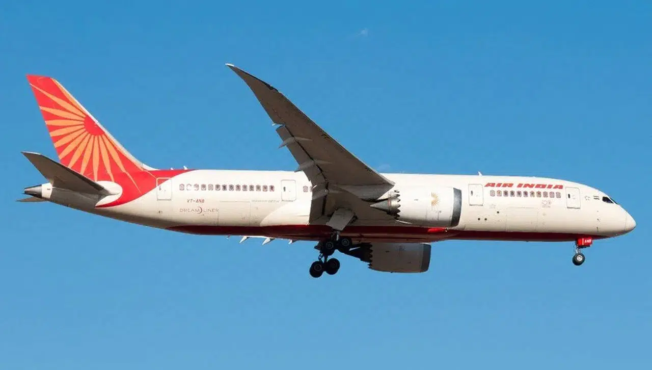Air India skandalları bitmiyor: Hindistan’a giden uçak arıza nedeniyle geri döndü