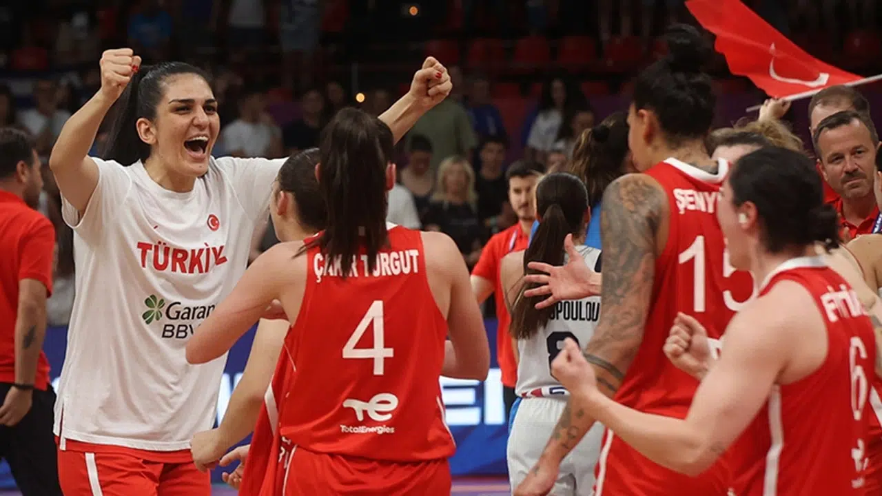 Kadınlar Avrupa Basketbol Şampiyonası'nda yarı final ve klasman maçları yarın oynanacak
