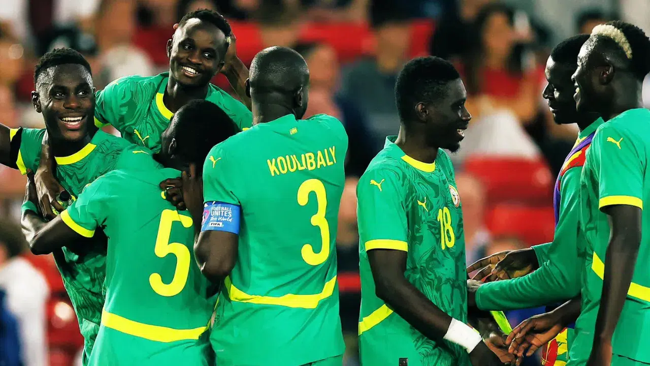 Senegal, İngiltere'yi 3-1 mağlup ederek tarihe geçti