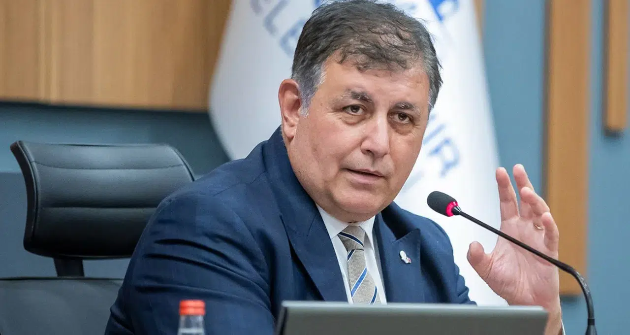 Cemil Tugay’dan işçilerin grevine skandal yanıt: Bütçemiz buna yetmez